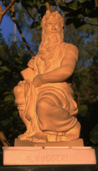 Mozes van G. Ruggeri,naar Michelangelo