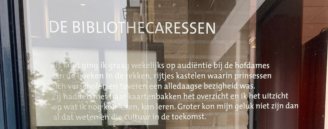 Poëzie, straatpoëzie, gedicht, raamgedicht, Maria van de Looverbosch, Houten
