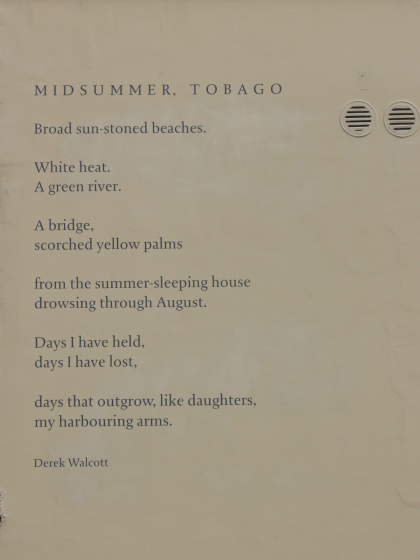 Midsummer, Tobago, gedicht van Derek Walcott, gevonden in de Javastraat in Den Haag